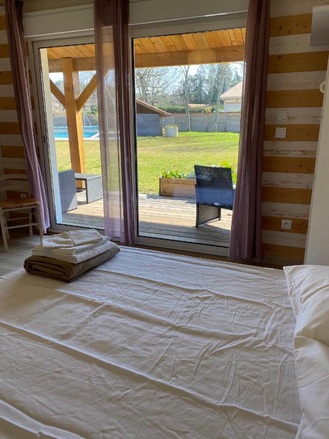 Ensemble de 3 villas avec piscine chauffée, esprit détente Sanguinet Esterno foto